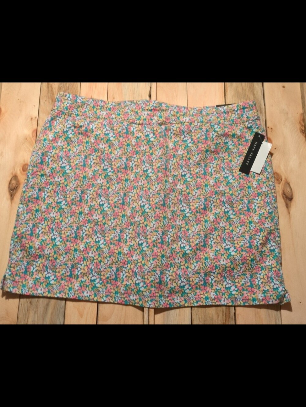 Napa valley flowered skort
